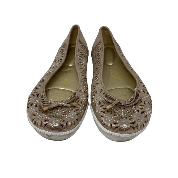 Kenneth Cole Reaction Womens Rowing 2 Gold Round Toe Shoes Flats Size 8.5 Medium - Picture 2 of 9